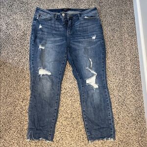 Judy Blue Distressed relaxed fit ankle Jeans in Blue